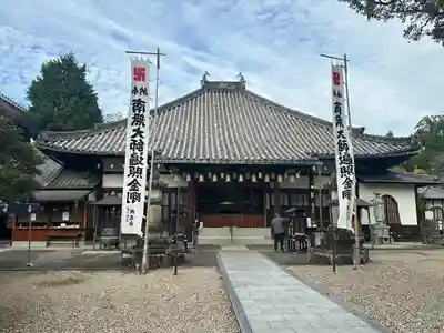 八事山 興正寺の本殿・本堂