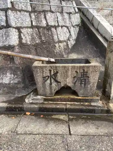 貴船社（一社3）の手水舎