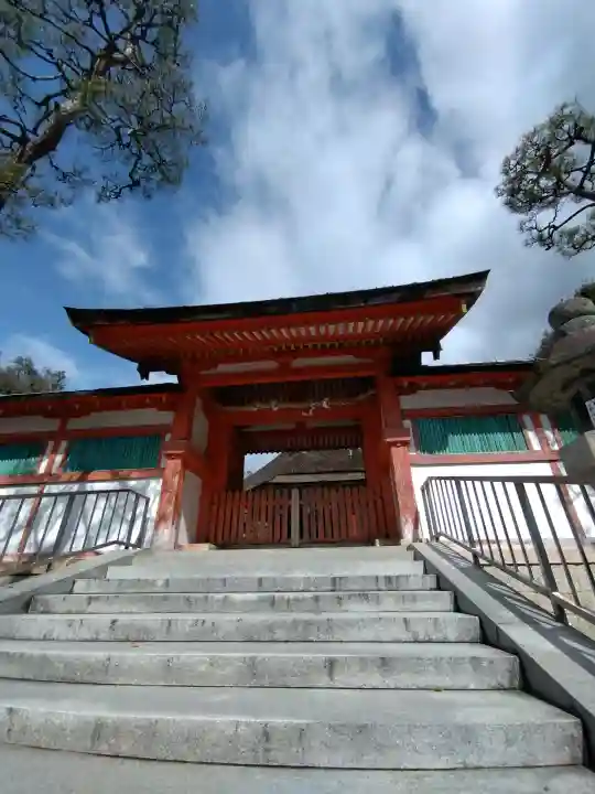 吉田神社の{uncategorized: "未分類", other: "その他", undefined: "問題あり", building: "その他建物", grave: "お墓", sacred_gate: "鳥居", guardian: "狛犬", statue: "像", buddha: "仏像", history: "歴史", nature: "自然", garden: "庭園", animal: "動物", pagoda: "塔", temizu: "手水舎", mountain_gate: "山門・神門", sanctuary: "本殿・本堂", subordinate: "末社・摂社", art: "芸術", scenery: "景色", jizo: "地蔵", ema: "絵馬", goshuin: "御朱印", omikuji: "おみくじ", items: "授与品その他", amulet: "お守り", goshuincho: "御朱印帳", eats: "食事", festival: "お祭り", votive_dance: "神楽", shichigosan: "七五三参", wedding: "結婚式", experience: "体験その他", initially: "初詣", around: "周辺", anti_infection: "感染症対策"}