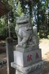 小被神社の狛犬