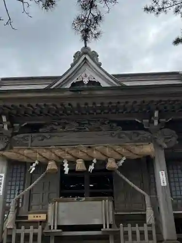 高山稲荷神社の本殿