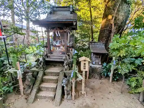麻賀多神社の末社・摂社