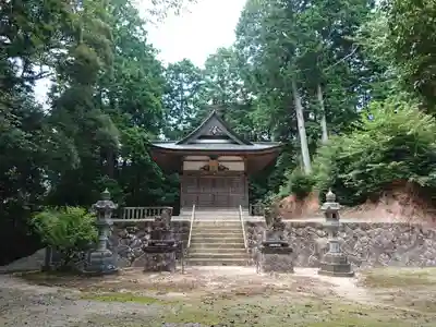 八幡宮の本殿・本堂