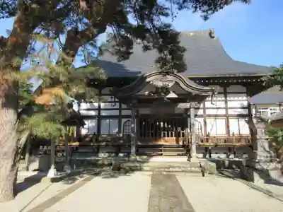 與楽寺の本殿・本堂