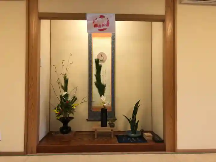 法話と天井絵の寺 観音寺のその他建物