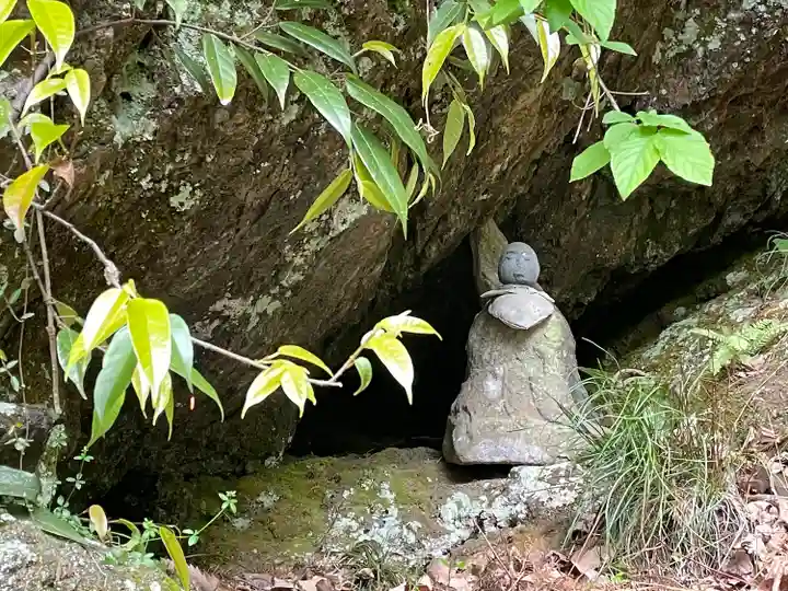 岩井堂(圓融寺境外観音堂)(埼玉県)