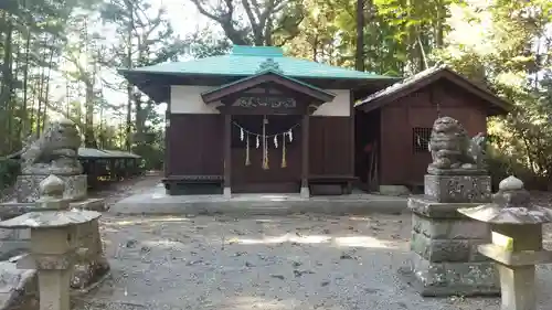 八幡神社の本殿・本堂