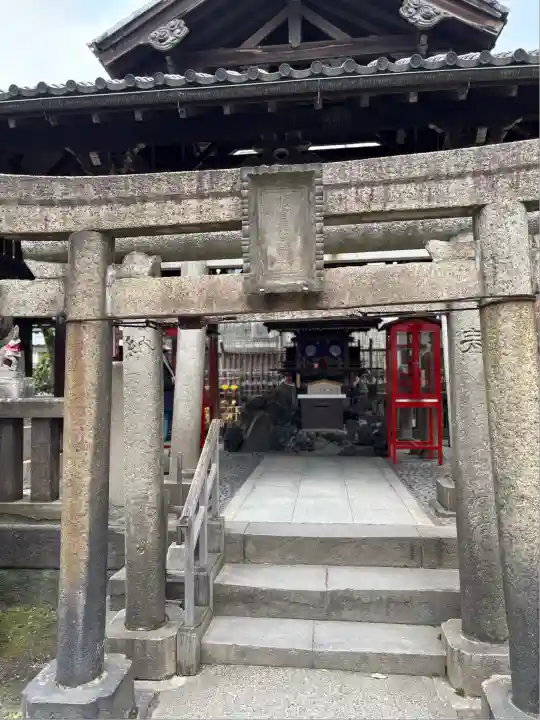 被官稲荷神社(東京都)