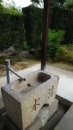 奥田山 安楽寺の手水舎