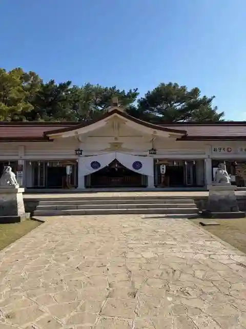 沖縄県護国神社(沖縄県)