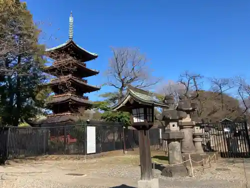 上野東照宮の塔