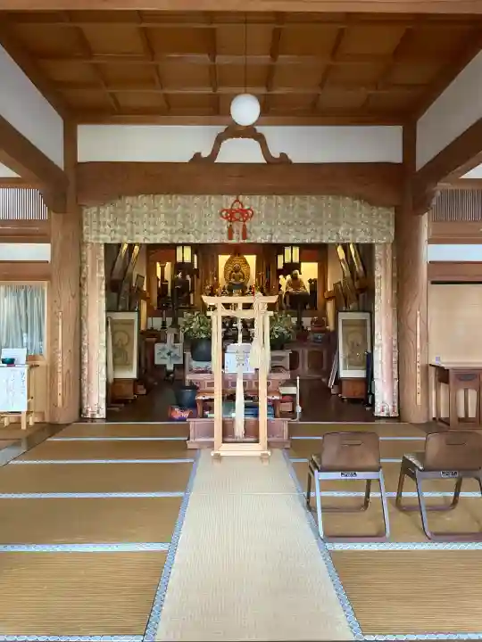 海蔵院の{uncategorized: "未分類", other: "その他", undefined: "問題あり", building: "その他建物", grave: "お墓", sacred_gate: "鳥居", guardian: "狛犬", statue: "像", buddha: "仏像", history: "歴史", nature: "自然", garden: "庭園", animal: "動物", pagoda: "塔", temizu: "手水舎", mountain_gate: "山門・神門", sanctuary: "本殿・本堂", subordinate: "末社・摂社", art: "芸術", scenery: "景色", jizo: "地蔵", ema: "絵馬", goshuin: "御朱印", omikuji: "おみくじ", items: "授与品その他", amulet: "お守り", goshuincho: "御朱印帳", eats: "食事", festival: "お祭り", votive_dance: "神楽", shichigosan: "七五三参", wedding: "結婚式", experience: "体験その他", initially: "初詣", around: "周辺", anti_infection: "感染症対策"}