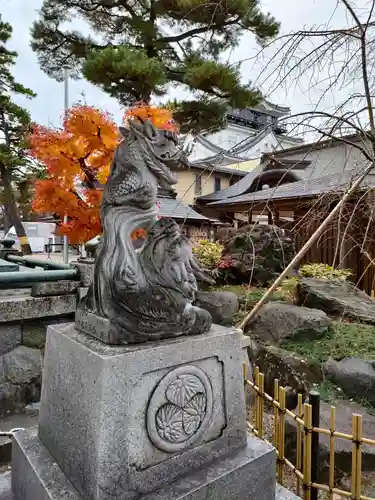 龍城神社の狛犬