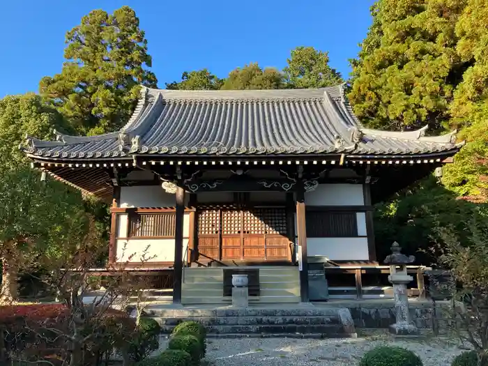 龍泉寺の本殿