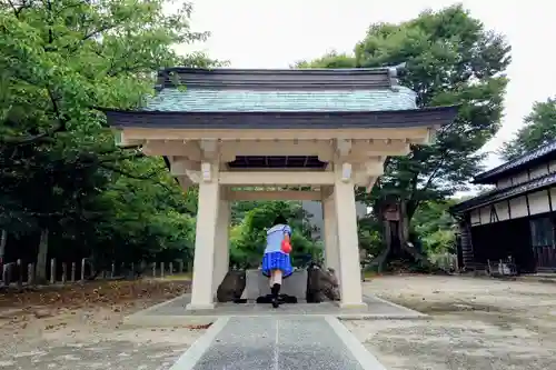 津島社（大草津島神社）の手水舎