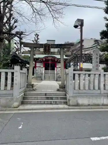七倉稲荷神社の{uncategorized: "未分類", other: "その他", undefined: "問題あり", building: "その他建物", grave: "お墓", sacred_gate: "鳥居", guardian: "狛犬", statue: "像", buddha: "仏像", history: "歴史", nature: "自然", garden: "庭園", animal: "動物", pagoda: "塔", temizu: "手水舎", mountain_gate: "山門・神門", sanctuary: "本殿・本堂", subordinate: "末社・摂社", art: "芸術", scenery: "景色", jizo: "地蔵", ema: "絵馬", goshuin: "御朱印", omikuji: "おみくじ", items: "授与品その他", amulet: "お守り", goshuincho: "御朱印帳", eats: "食事", festival: "お祭り", votive_dance: "神楽", shichigosan: "七五三参", wedding: "結婚式", experience: "体験その他", initially: "初詣", around: "周辺", anti_infection: "感染症対策"}