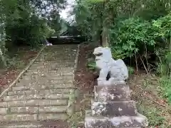 山神社の狛犬