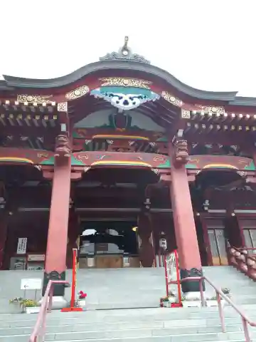 成田山札幌別院新栄寺の本殿・本堂