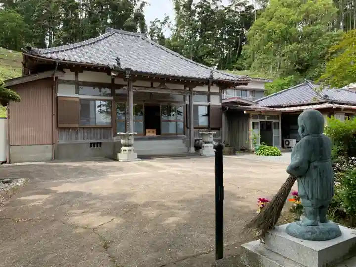 龍江寺の本殿・本堂