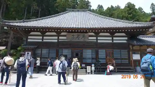 常泉寺の本殿