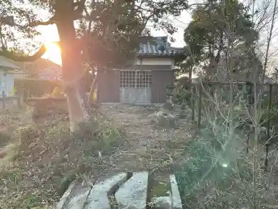 積善寺の{uncategorized: "未分類", other: "その他", undefined: "問題あり", building: "その他建物", grave: "お墓", sacred_gate: "鳥居", guardian: "狛犬", statue: "像", buddha: "仏像", history: "歴史", nature: "自然", garden: "庭園", animal: "動物", pagoda: "塔", temizu: "手水舎", mountain_gate: "山門・神門", sanctuary: "本殿・本堂", subordinate: "末社・摂社", art: "芸術", scenery: "景色", jizo: "地蔵", ema: "絵馬", goshuin: "御朱印", omikuji: "おみくじ", items: "授与品その他", amulet: "お守り", goshuincho: "御朱印帳", eats: "食事", festival: "お祭り", votive_dance: "神楽", shichigosan: "七五三参", wedding: "結婚式", experience: "体験その他", initially: "初詣", around: "周辺", anti_infection: "感染症対策"}