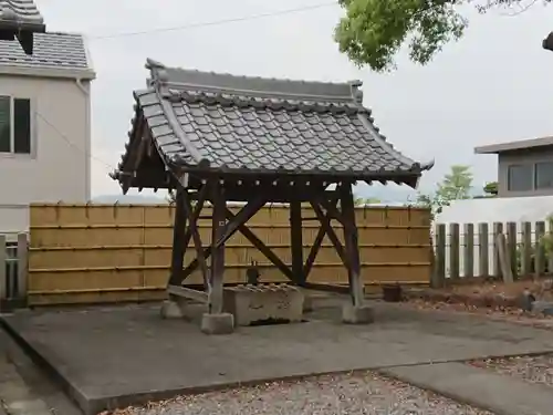 伊富神社の手水