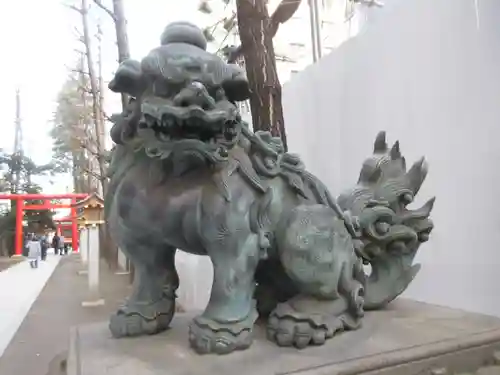 花園神社の狛犬