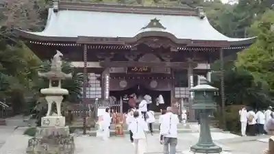 切幡寺の本殿・本堂