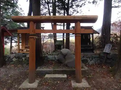 山家神社の末社