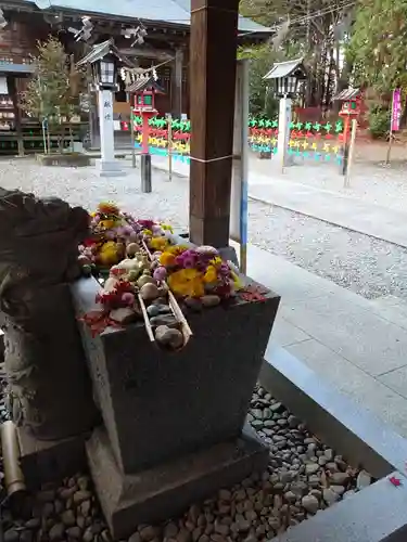 滑川神社 - 仕事と子どもの守り神の手水