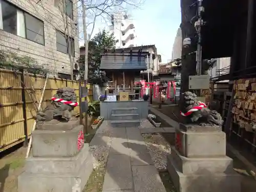 高円寺氷川神社の末社