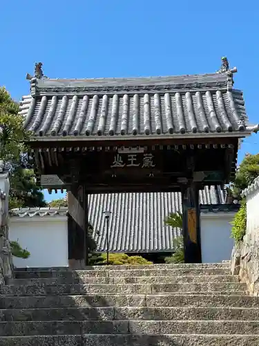 龍門寺の山門