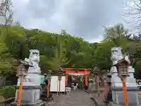 高山稲荷神社の{uncategorized: "未分類", other: "その他", undefined: "問題あり", building: "その他建物", grave: "お墓", sacred_gate: "鳥居", guardian: "狛犬", statue: "像", buddha: "仏像", history: "歴史", nature: "自然", garden: "庭園", animal: "動物", pagoda: "塔", temizu: "手水舎", mountain_gate: "山門・神門", sanctuary: "本殿・本堂", subordinate: "末社・摂社", art: "芸術", scenery: "景色", jizo: "地蔵", ema: "絵馬", goshuin: "御朱印", omikuji: "おみくじ", items: "授与品その他", amulet: "お守り", goshuincho: "御朱印帳", eats: "食事", festival: "お祭り", votive_dance: "神楽", shichigosan: "七五三参", wedding: "結婚式", experience: "体験その他", initially: "初詣", around: "周辺", anti_infection: "感染症対策"}