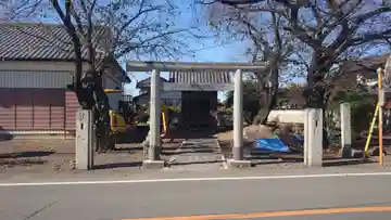 牛沢神社の鳥居