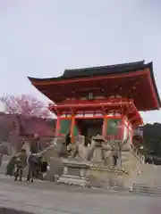 清水寺の山門