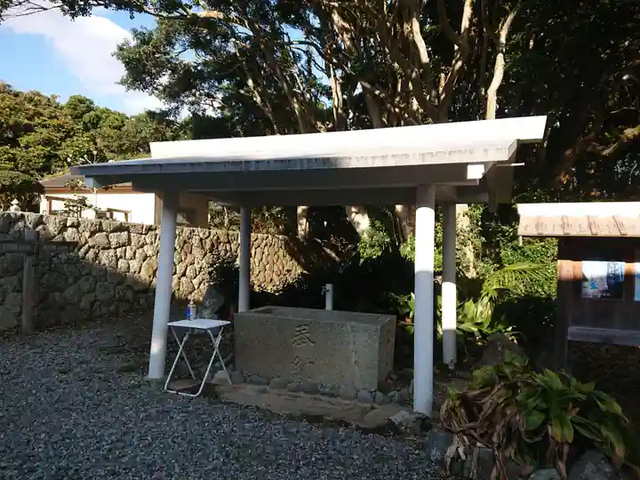 波切神社の手水舎