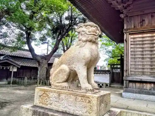 白山社（久沓白山社）の狛犬