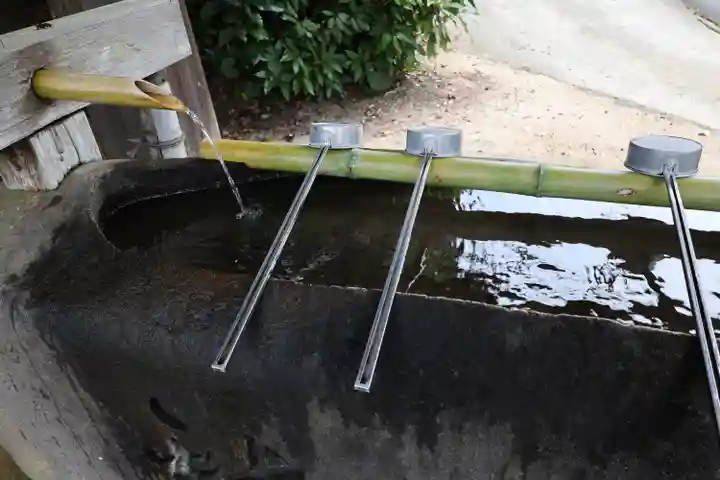 須我神社の手水舎