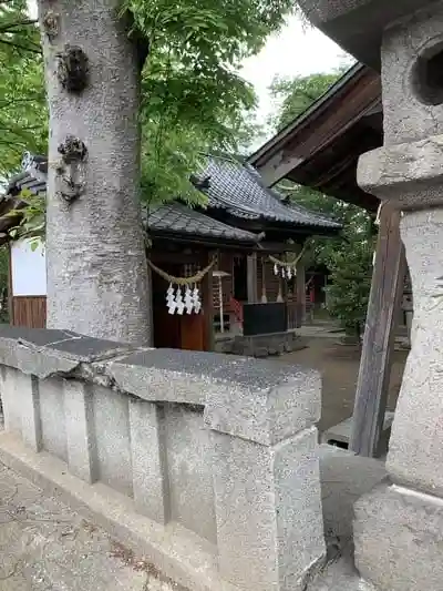 新町諏訪神社の建物その他