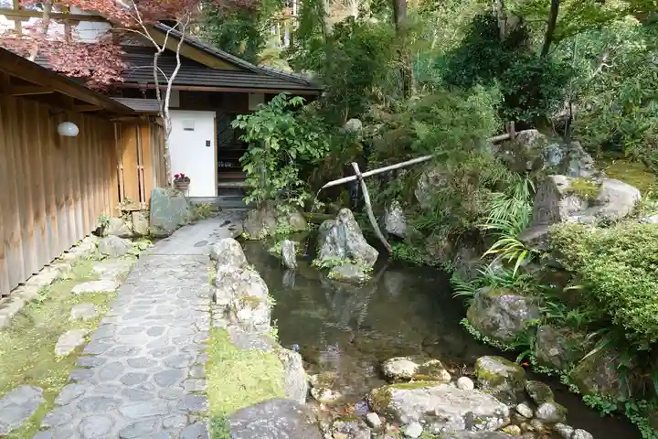 宝泉院の庭園