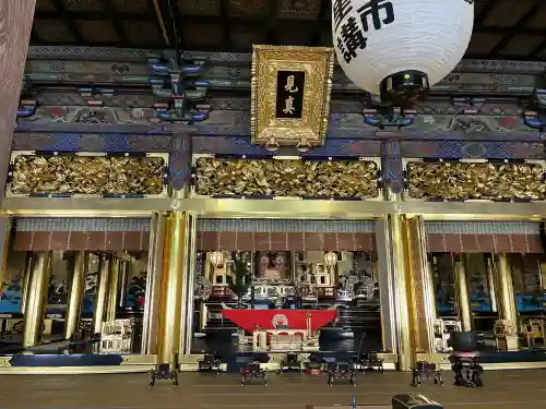 本山専修寺の{uncategorized: "未分類", other: "その他", undefined: "問題あり", building: "その他建物", grave: "お墓", sacred_gate: "鳥居", guardian: "狛犬", statue: "像", buddha: "仏像", history: "歴史", nature: "自然", garden: "庭園", animal: "動物", pagoda: "塔", temizu: "手水舎", mountain_gate: "山門・神門", sanctuary: "本殿・本堂", subordinate: "末社・摂社", art: "芸術", scenery: "景色", jizo: "地蔵", ema: "絵馬", goshuin: "御朱印", omikuji: "おみくじ", items: "授与品その他", amulet: "お守り", goshuincho: "御朱印帳", eats: "食事", festival: "お祭り", votive_dance: "神楽", shichigosan: "七五三参", wedding: "結婚式", experience: "体験その他", initially: "初詣", around: "周辺", anti_infection: "感染症対策"}