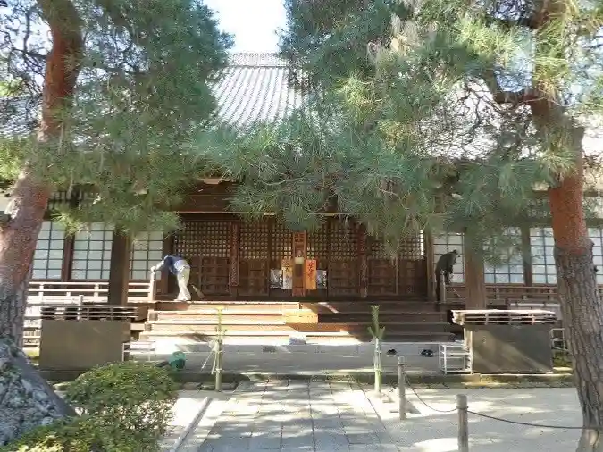 中院の本殿・本堂