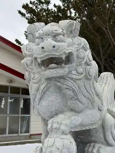 本別稲荷神社の{uncategorized: "未分類", other: "その他", undefined: "問題あり", building: "その他建物", grave: "お墓", sacred_gate: "鳥居", guardian: "狛犬", statue: "像", buddha: "仏像", history: "歴史", nature: "自然", garden: "庭園", animal: "動物", pagoda: "塔", temizu: "手水舎", mountain_gate: "山門・神門", sanctuary: "本殿・本堂", subordinate: "末社・摂社", art: "芸術", scenery: "景色", jizo: "地蔵", ema: "絵馬", goshuin: "御朱印", omikuji: "おみくじ", items: "授与品その他", amulet: "お守り", goshuincho: "御朱印帳", eats: "食事", festival: "お祭り", votive_dance: "神楽", shichigosan: "七五三参", wedding: "結婚式", experience: "体験その他", initially: "初詣", around: "周辺", anti_infection: "感染症対策"}