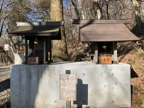 熊野皇大神社の末社