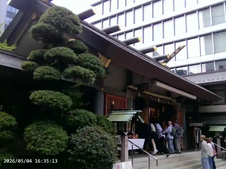 芝大神宮の{uncategorized: "未分類", other: "その他", undefined: "問題あり", building: "その他建物", grave: "お墓", sacred_gate: "鳥居", guardian: "狛犬", statue: "像", buddha: "仏像", history: "歴史", nature: "自然", garden: "庭園", animal: "動物", pagoda: "塔", temizu: "手水舎", mountain_gate: "山門・神門", sanctuary: "本殿・本堂", subordinate: "末社・摂社", art: "芸術", scenery: "景色", jizo: "地蔵", ema: "絵馬", goshuin: "御朱印", omikuji: "おみくじ", items: "授与品その他", amulet: "お守り", goshuincho: "御朱印帳", eats: "食事", festival: "お祭り", votive_dance: "神楽", shichigosan: "七五三参", wedding: "結婚式", experience: "体験その他", initially: "初詣", around: "周辺", anti_infection: "感染症対策"}