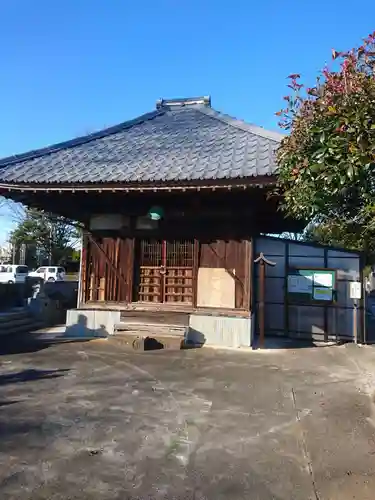 慶龍寺の本殿