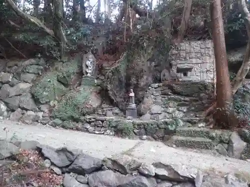 宝山寺のその他建物