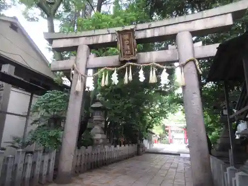 開口神社の鳥居