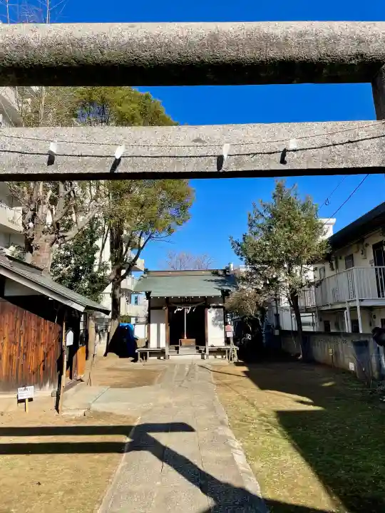 牛込柳町天祖神社の{uncategorized: "未分類", other: "その他", undefined: "問題あり", building: "その他建物", grave: "お墓", sacred_gate: "鳥居", guardian: "狛犬", statue: "像", buddha: "仏像", history: "歴史", nature: "自然", garden: "庭園", animal: "動物", pagoda: "塔", temizu: "手水舎", mountain_gate: "山門・神門", sanctuary: "本殿・本堂", subordinate: "末社・摂社", art: "芸術", scenery: "景色", jizo: "地蔵", ema: "絵馬", goshuin: "御朱印", omikuji: "おみくじ", items: "授与品その他", amulet: "お守り", goshuincho: "御朱印帳", eats: "食事", festival: "お祭り", votive_dance: "神楽", shichigosan: "七五三参", wedding: "結婚式", experience: "体験その他", initially: "初詣", around: "周辺", anti_infection: "感染症対策"}