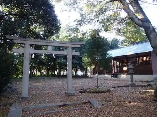 殖栗神社の鳥居